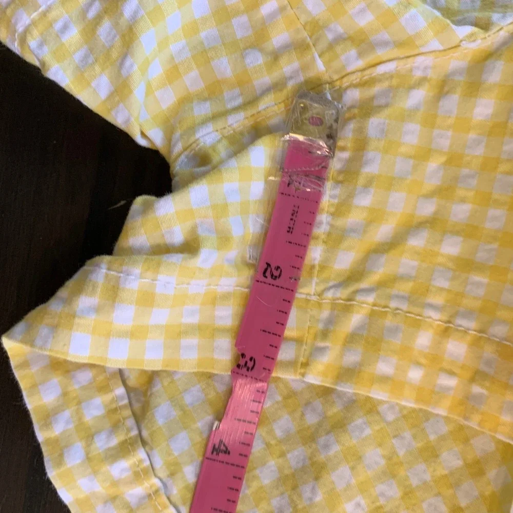 Old Navy Yellow Gingham Seersucker Everyday Shorts Size‎ 8 Women's Preppy Summer